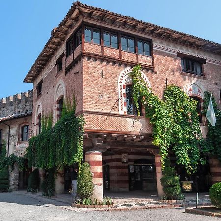 La Locanda Di Grazzano Visconti Bagian luar foto